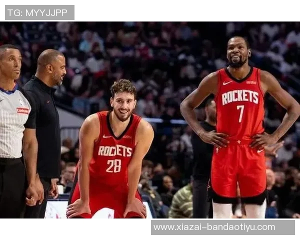 乌度卡称杜兰特与申京的存在是球队关键时刻的优势与奢侈资源